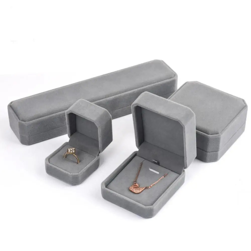 Luxuriöse Samt Schmuckbox: Organizer für Halsketten, Ringe, Armbänder & Ohrringe