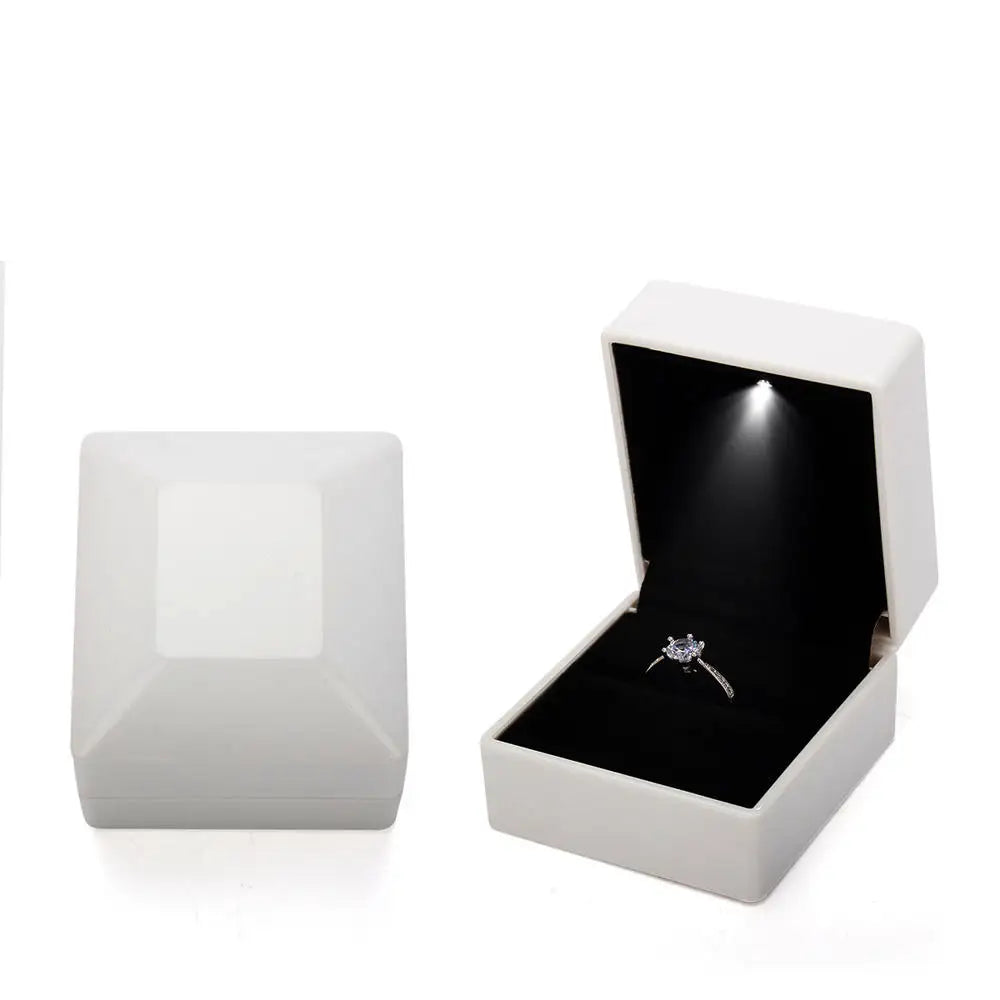LED-Ringbox für Verlobung & Hochzeit – Schmuckgeschenkbox mit Licht