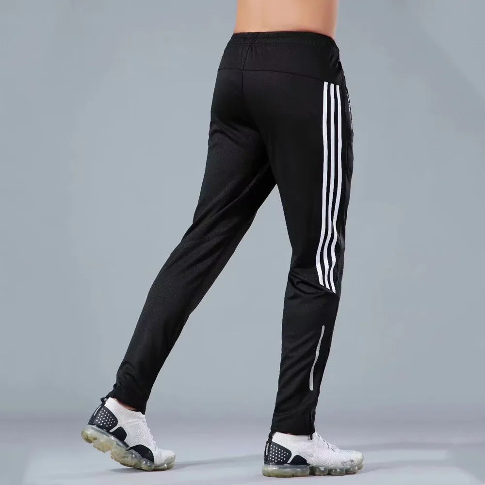 Jogginghosen für Herren: Sportliche Track Pants für Fitness & Training