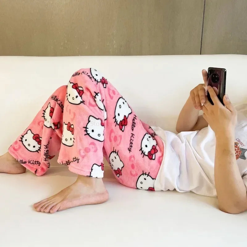 Sanrio Hello Kitty Herbst-Pyjama 2024 – Kawaii Flanell-Hose