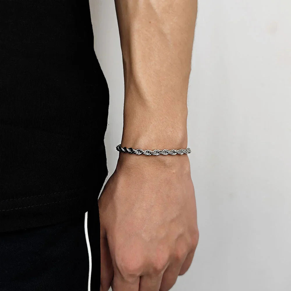 Klassisches geflochtenes Armband in Gold
